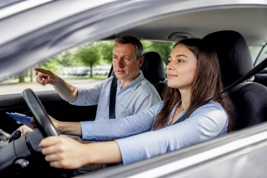 Comment se passe la conduite supervisée après la formation initiale ?